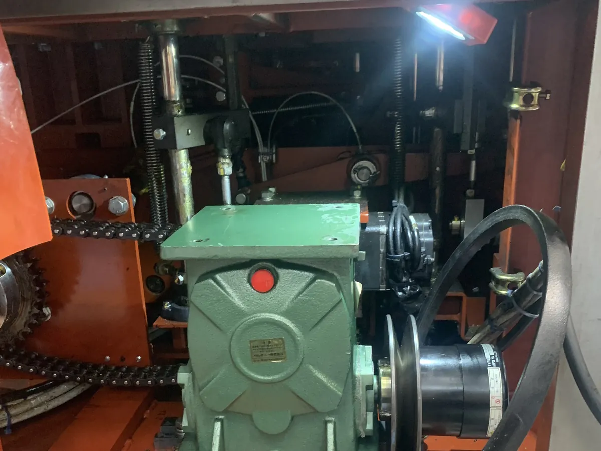 Motoréducteur neuf installé dans une machine existante